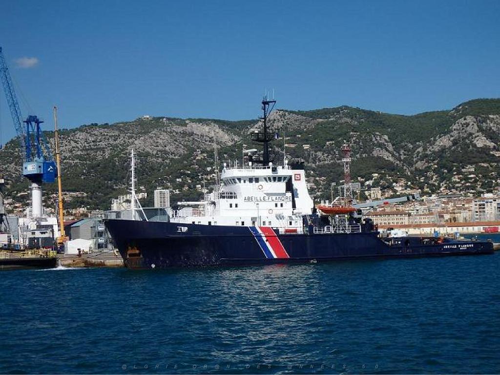 183 TOULON ET SA RADE (45).jpg